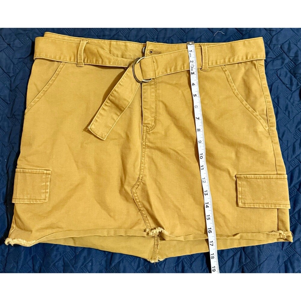Mudd Junior Size 3 FLX Stretch Distressed Hem Golden Yellow Skirt With Belt